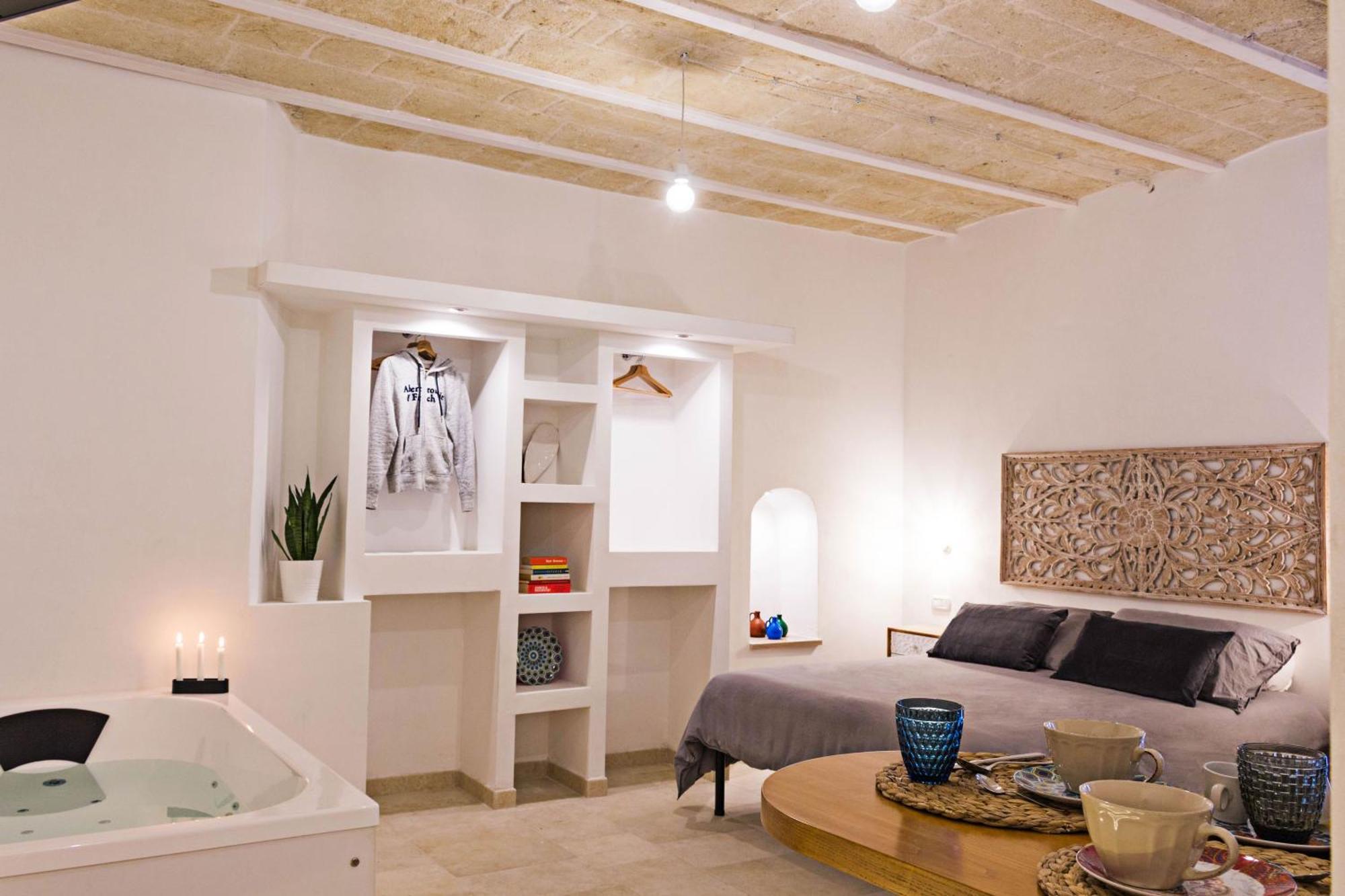 G25 Guesthouse モノーポリ 部屋 写真